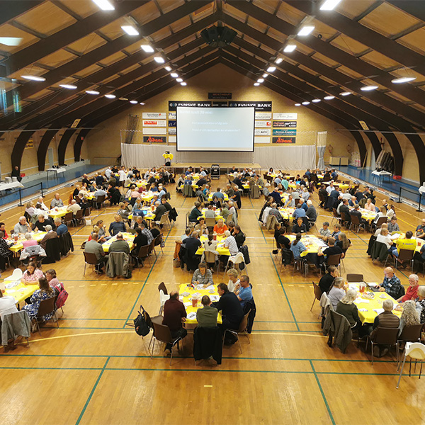 Glamsbjerg Fritidscenter - Borgermøde i hallen